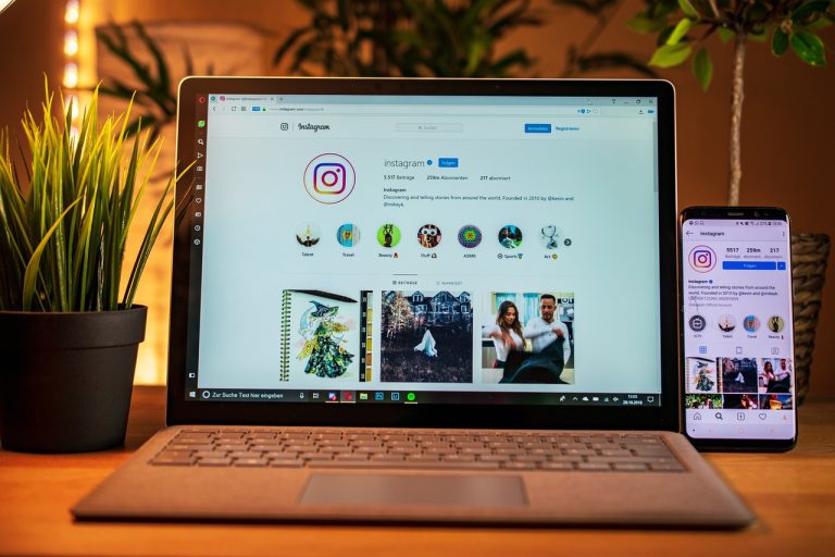 laptop, mobile, instagram, social media, smartphone, computer, notebook, office, internet, technology, desk, macbook, monitor, influencer, instagram icon, pc, instagram, instagram, instagram, instagram, instagram