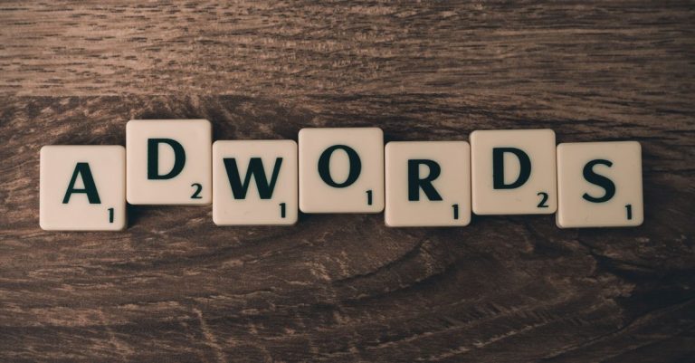 découvrez comment optimiser votre stratégie d'enchères google ads pour maximiser votre retour sur investissement et améliorer la performance de vos campagnes publicitaires.