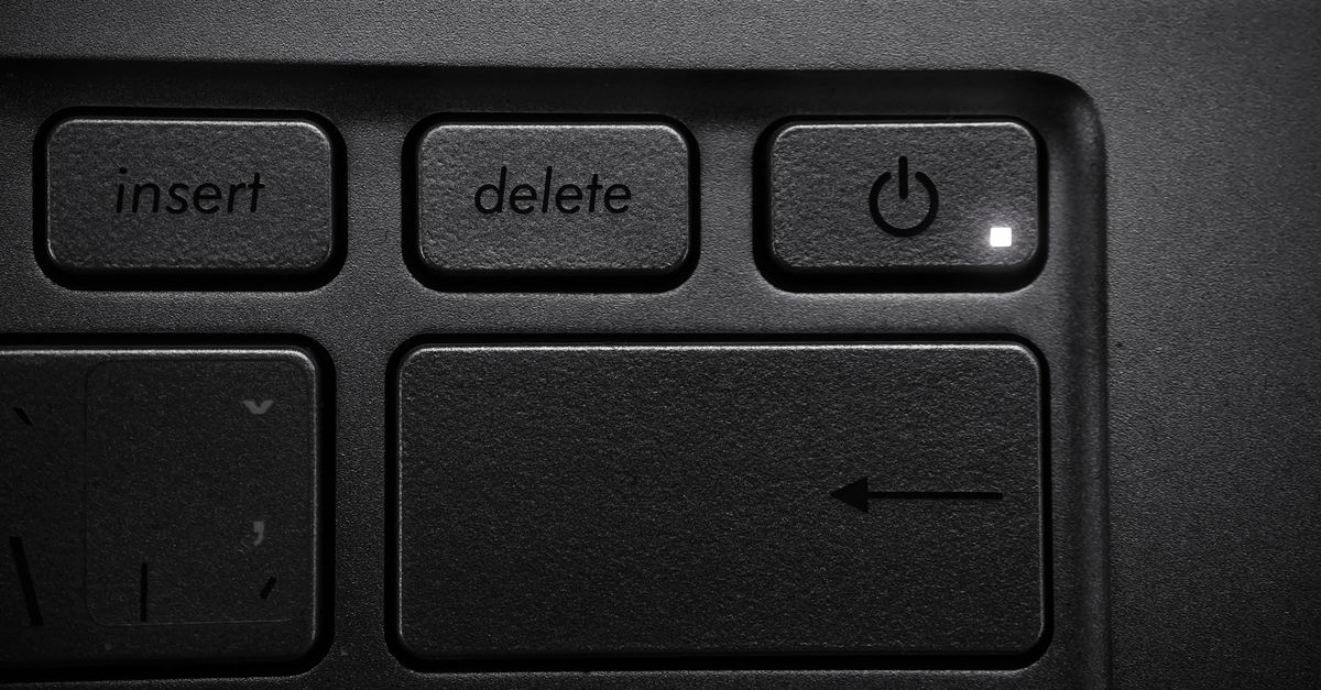 Accueil 10 supprimez votre compte facebook définitivement en suivant notre guide simple et sécurisé pour effacer toutes vos données et retrouver votre confidentialité.